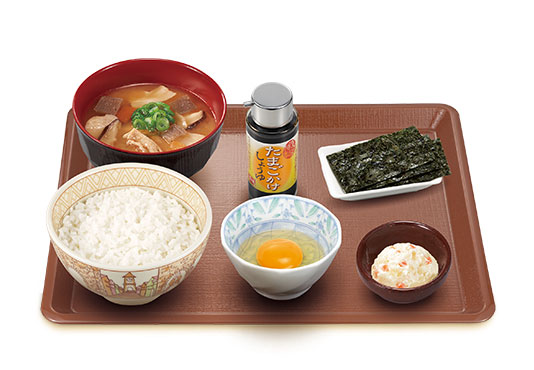 とん汁たまかけ朝食